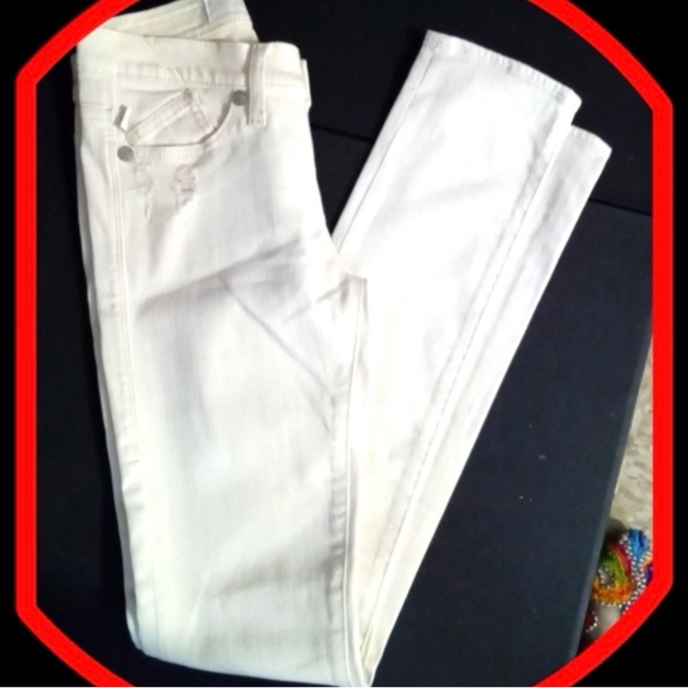 NWOT Rock & Republic Jeanz
